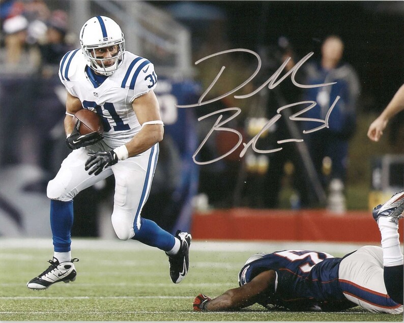 Donald Brown Signed Autographed 8x10 Photo Poster painting (Indianapolis Colts) - COA Matching Holograms