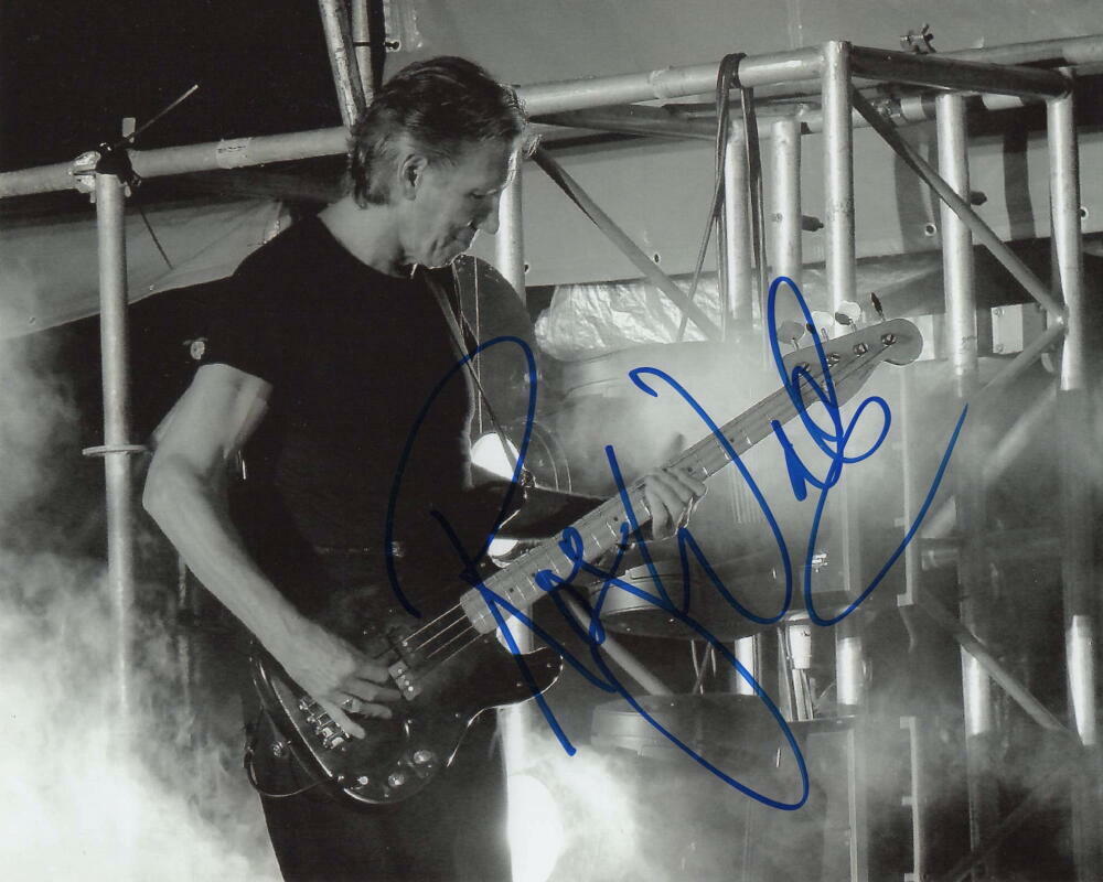ROGER WATERS SIGNED AUTOGRAPH 8X10 Photo Poster painting - PINK FLOYD LEGEND, THE WALL RARE ACOA