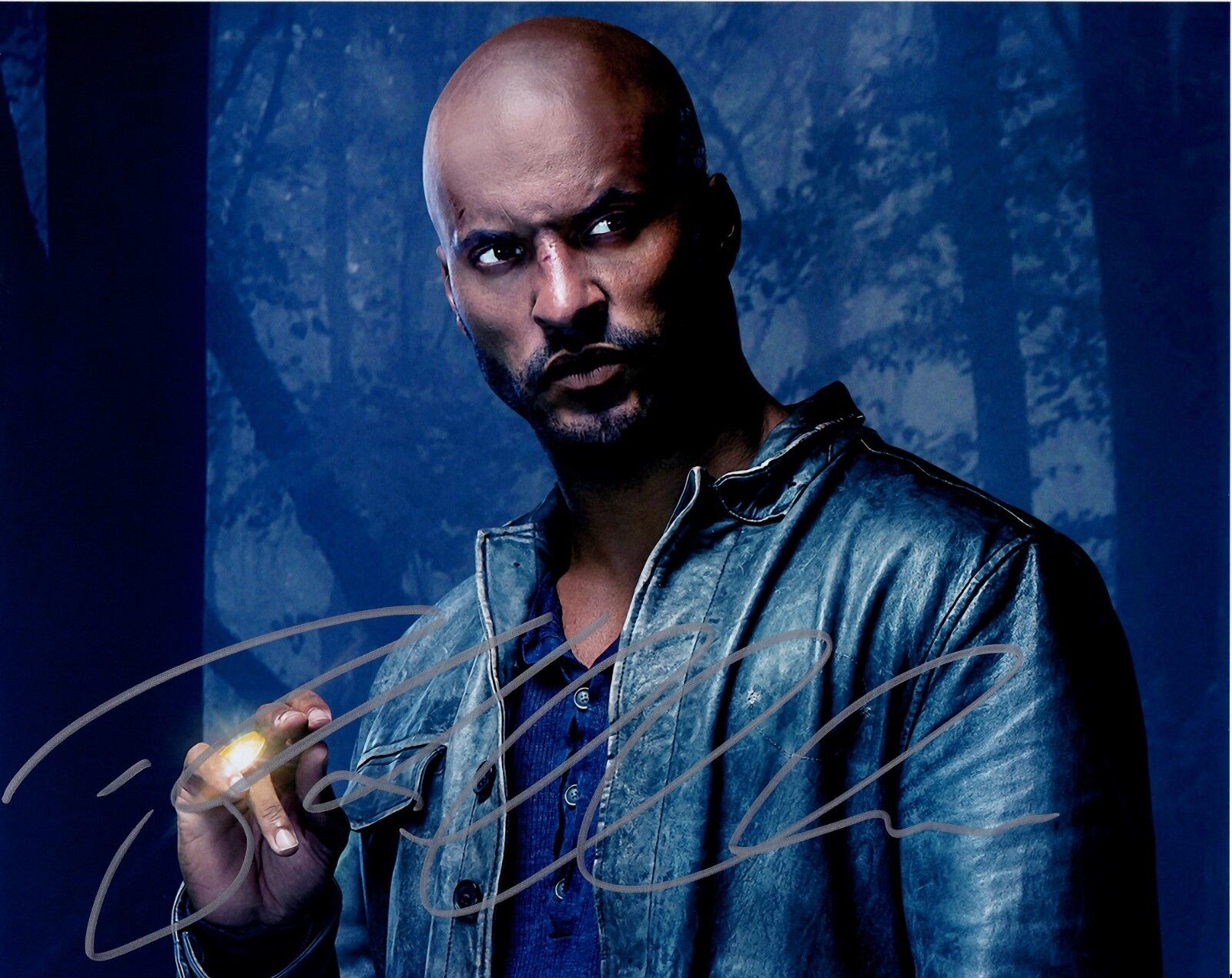 RICKY WHITTLE hand-signed AMERICAN GODS 8x10 uacc rd coa STUNNING COLOR CLOSEUP