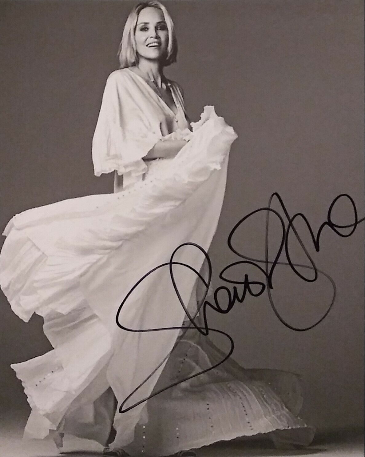 Sharon Stone signed 8 x 10