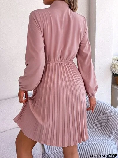 Tie Neck Balloon Sleeve Pleated Dress