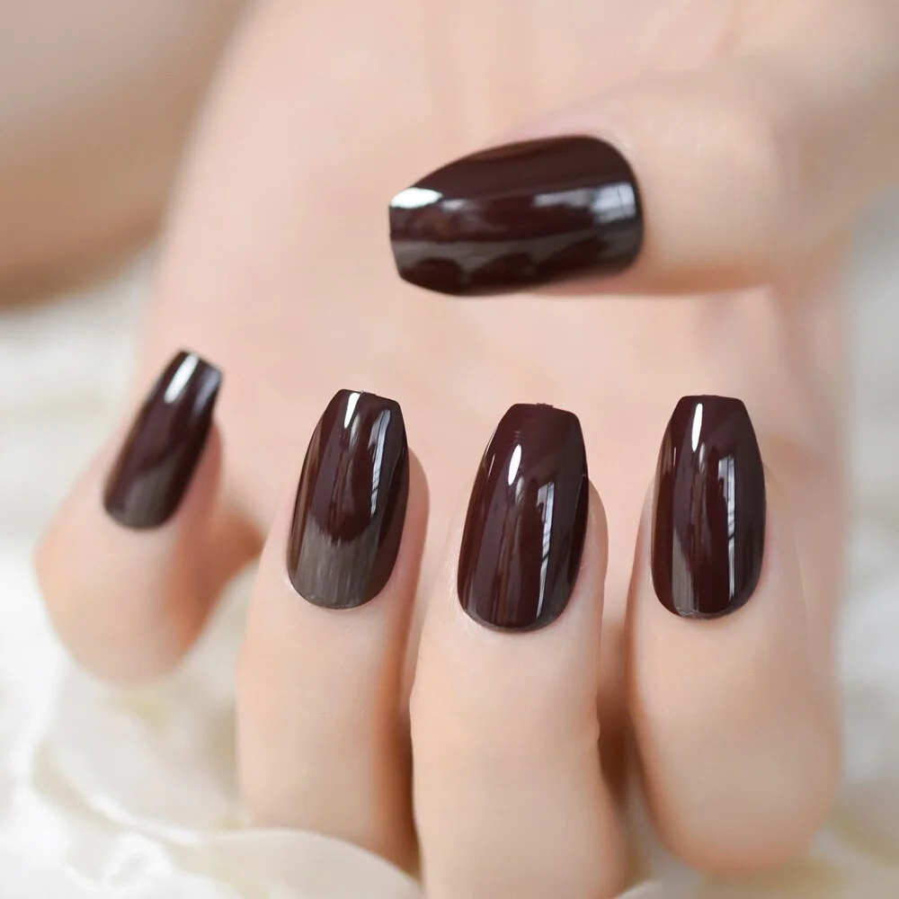 Chocolate False Hand Dummy Press On Nails Full Cover Nail Tips Fingernails Designs Simple Medium Short Coffin Nails Supplying-Nail Inspo