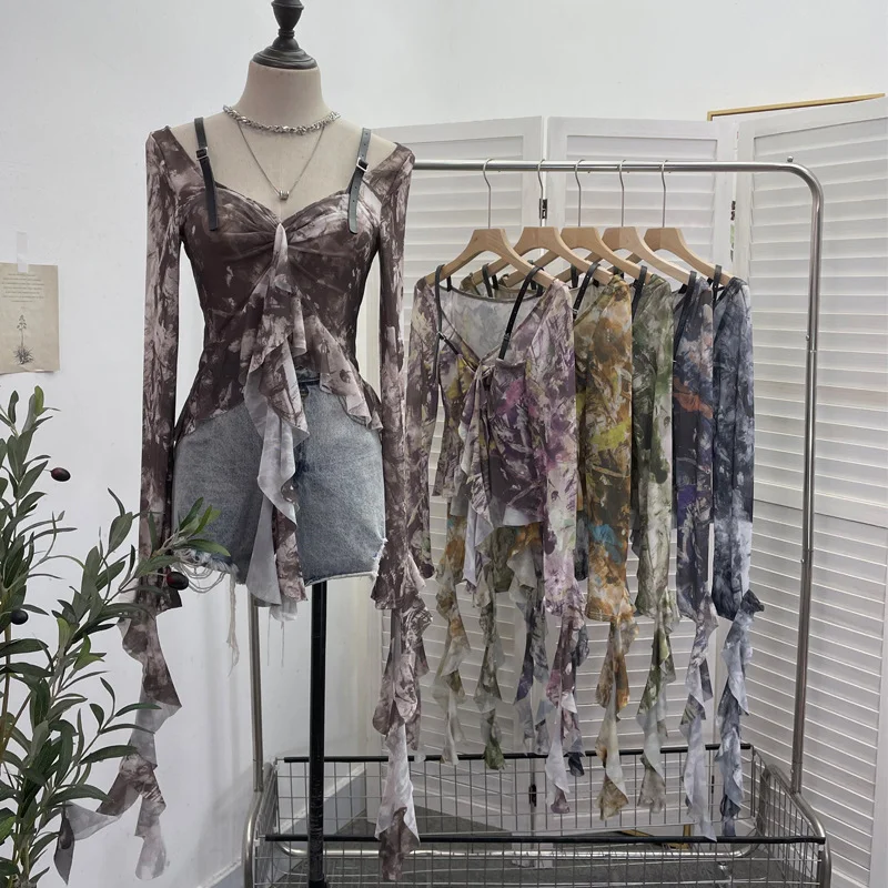 Uveng French Retro Oil Painting Wind Dyed Lotus Leaf Side Sling T-Shirts Long Sleeves Drifting Coat 2658