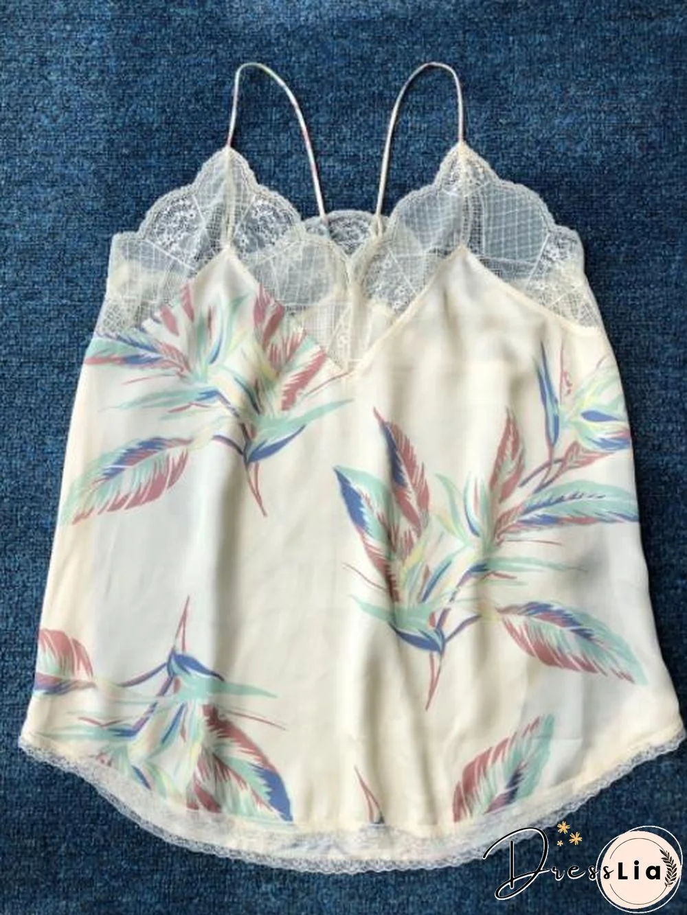 Silk Women New Style Romantic Neckline Exquisite Lace Stitching Letter Printing Girls Camis Vest