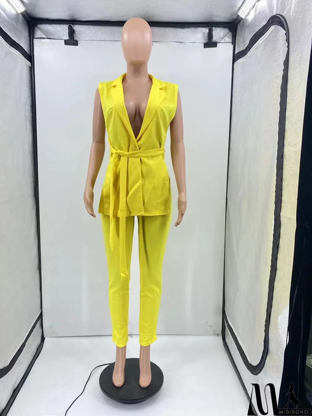 MidiSono - Solid Sleeveless Split Blazer Two Piece Sets