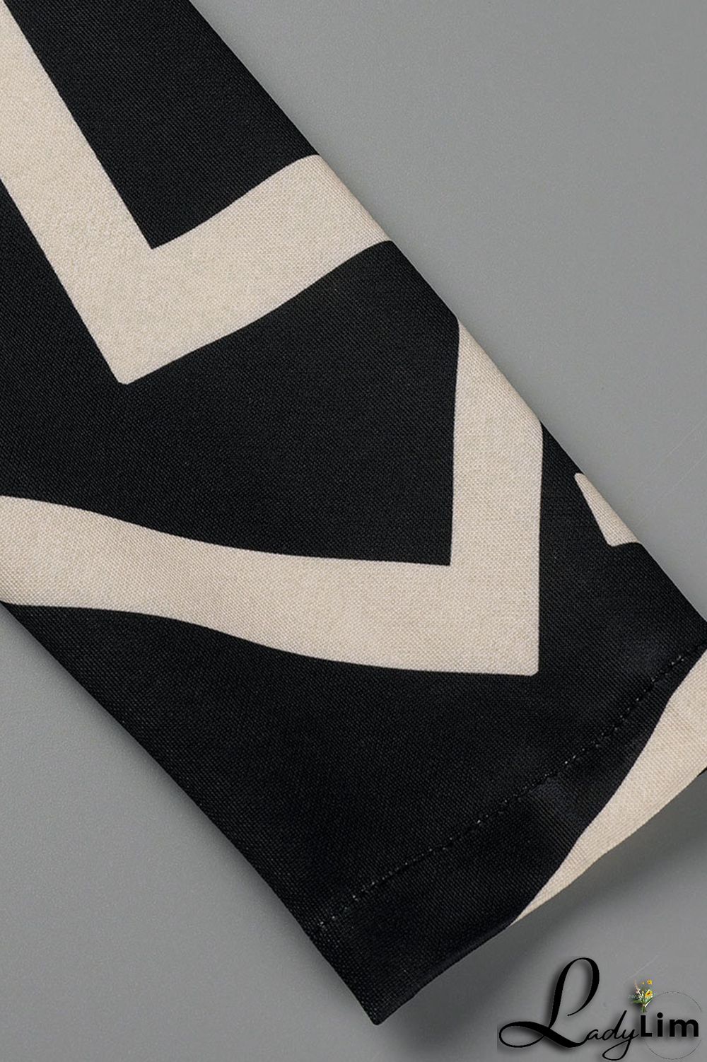 Camel Casual Print Patchwork Buttons Turn-back Collar Long Sleeve Two Pieces