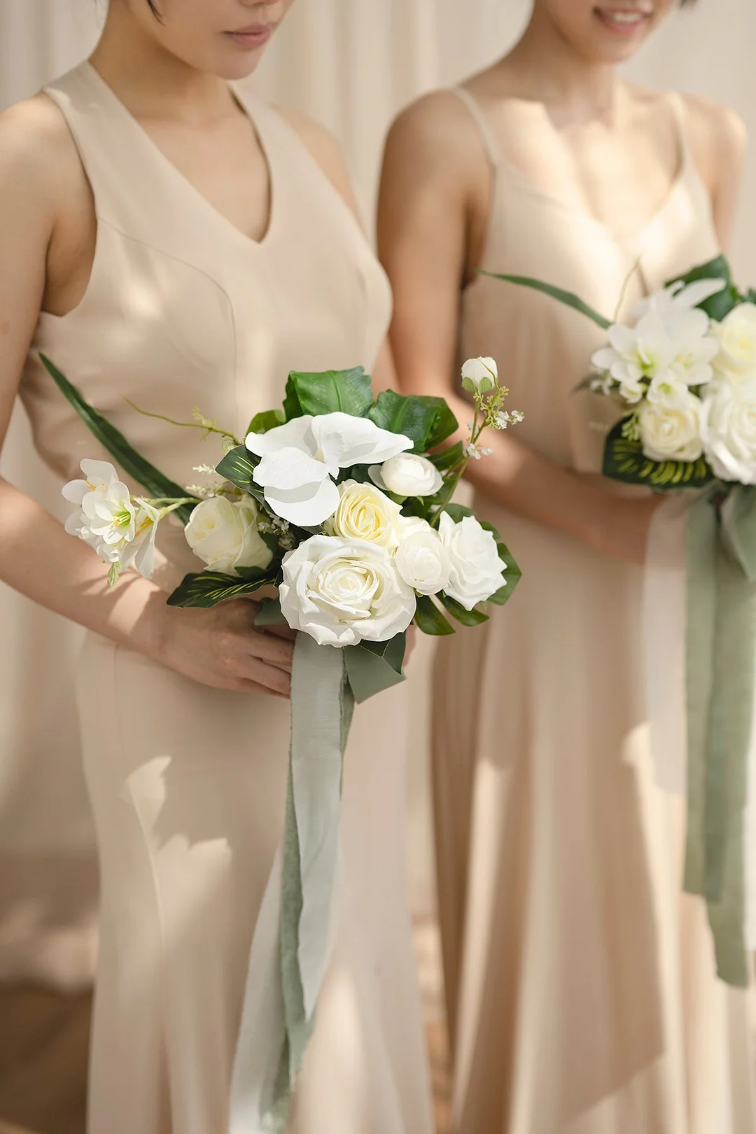 Free-Form Bridesmaid Bouquets in Tropical White