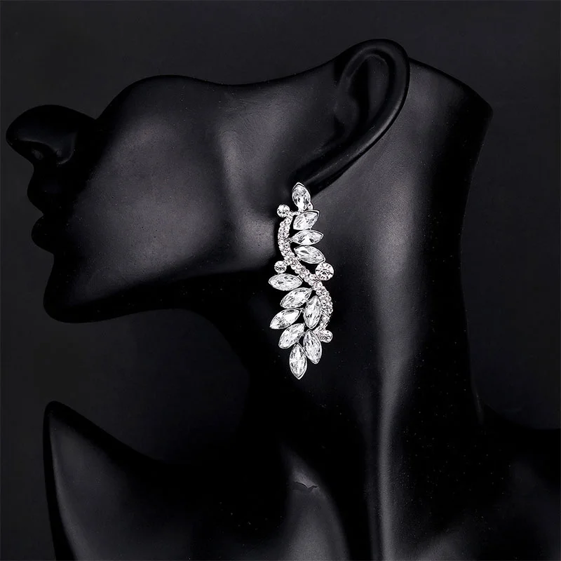 Luxury atmosphere with diamonds earrings bridal dangle earrings