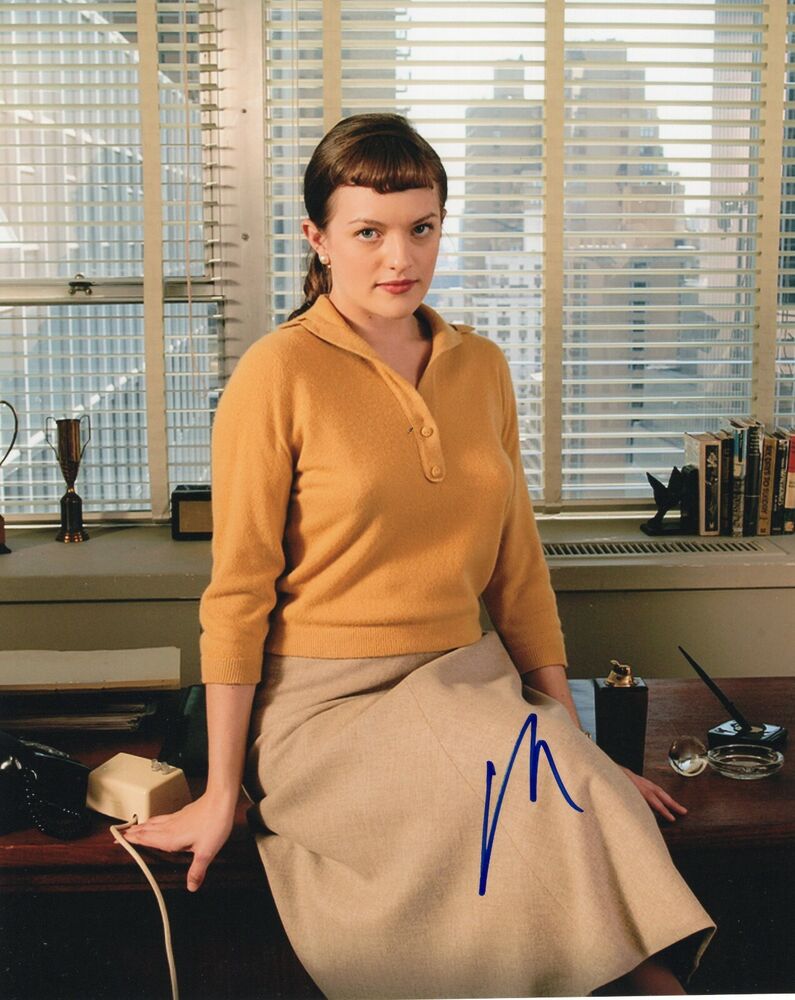 Elisabeth Moss Signed 8x10 Photo Poster painting w/COA Madmen The Handmaids's Tale