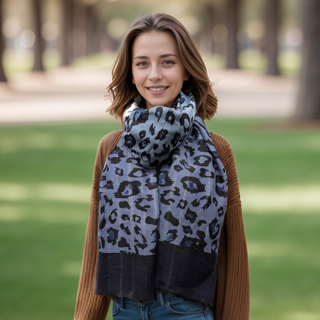 Prapat - Glittery Animal Print Scarf (85x180cm) - Blue