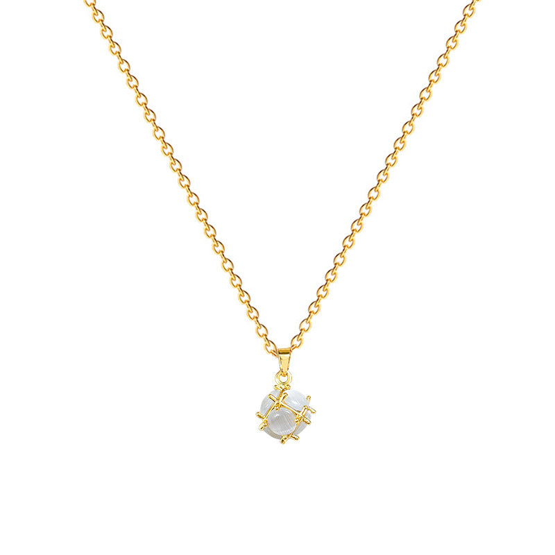 Cat’S Eye Ball Simple Personality Fashion Gorgeous Necklace Female Versatile Clavicle Chain Titanium Steel