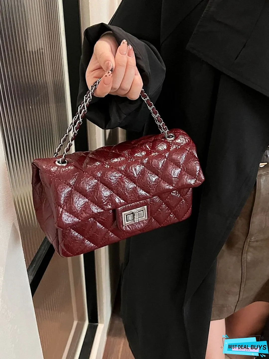 Rhombus Twist-Lock Shoulder Bag