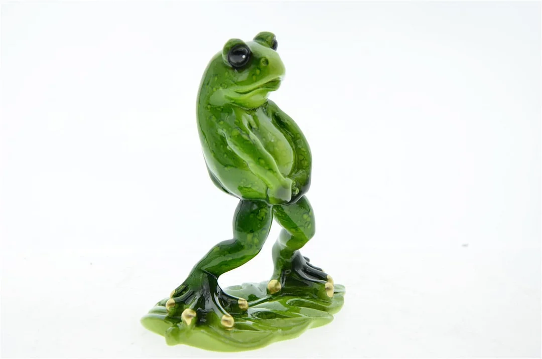 Funny Peeing Frog