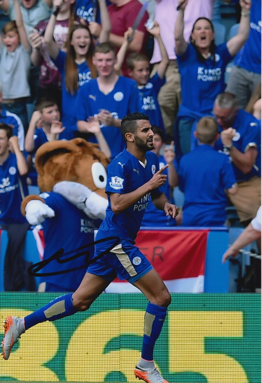 LEICESTER CITY HAND SIGNED RIYAD MAHREZ 12X8 Photo Poster painting 46.