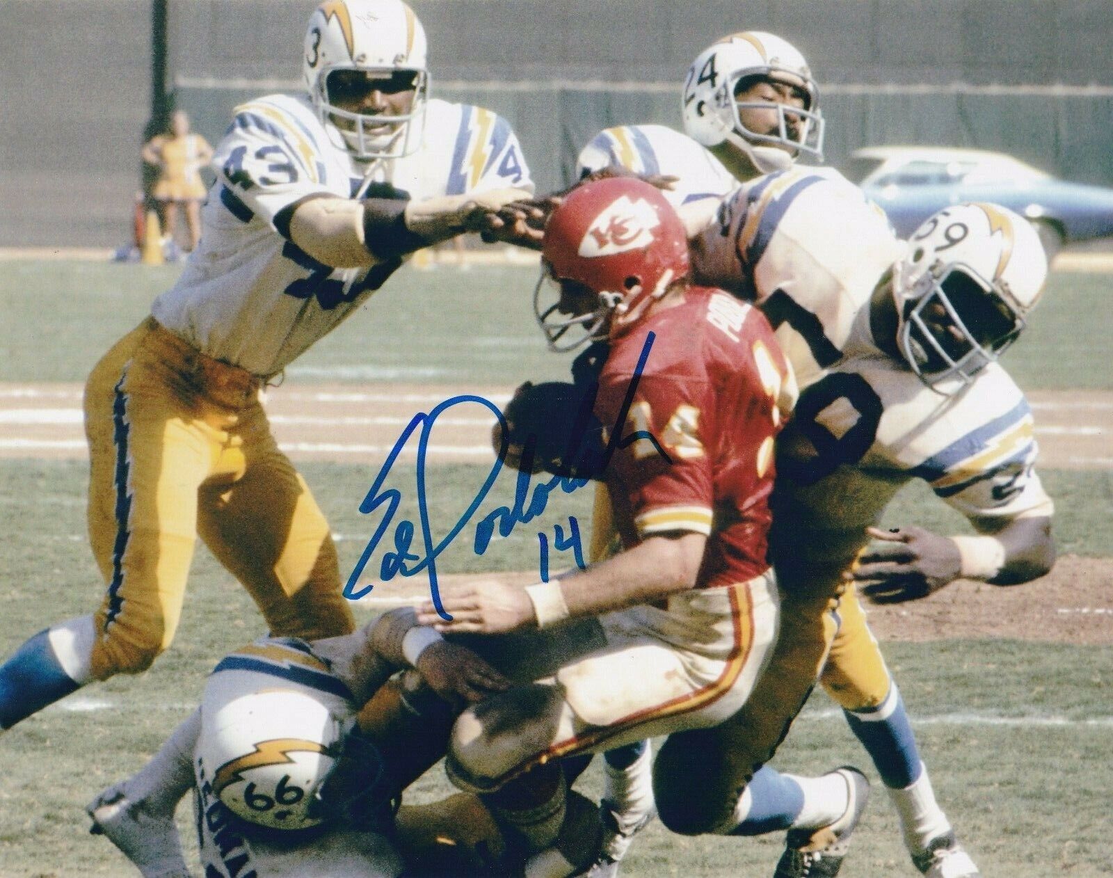 ED PODOLAK KANSAS CITY CHIEFS ACTION SIGNED 8x10