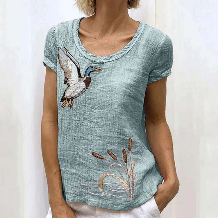 VChics Vintage Mallard Duck & Cattail Embroidered Linen Shirt