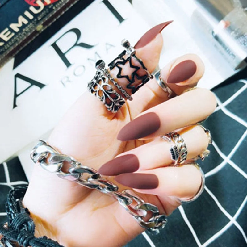 24Pcs Full Cover Pointed Head Scrub Temperament white matte false nails Wearable Stiletto Fake press on Nail with Glue for gils-Nail Inspo