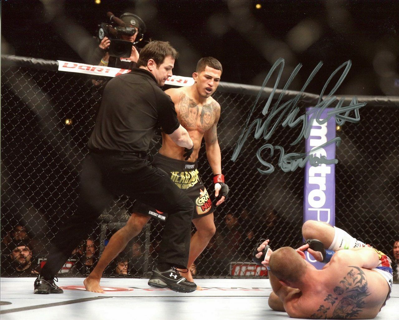 Anthony Showtime Pettis UFC Autographed Signed 8x10 Photo Poster painting CFS Strikeforce COA