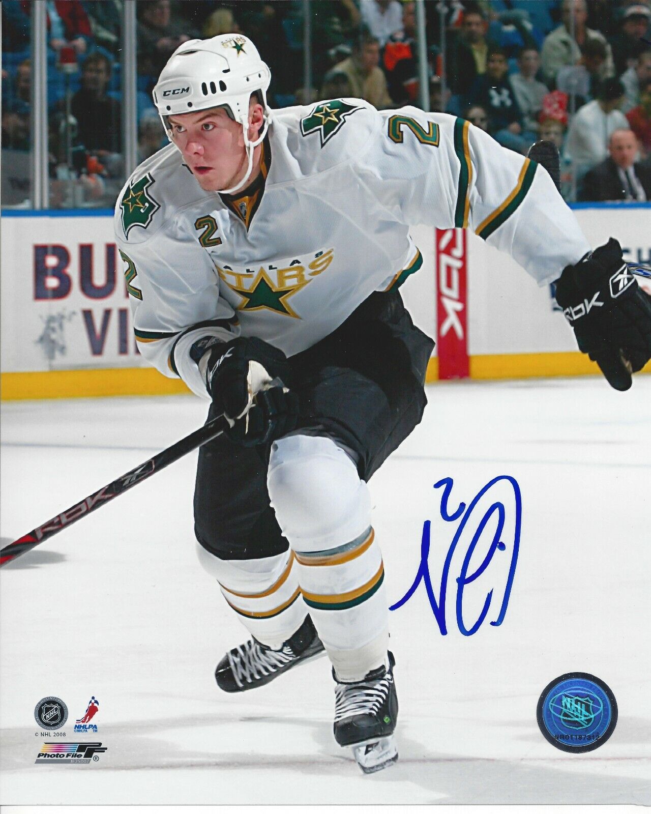 Nicklas Grossmann Autographed 8x10 Dallas StarsA370