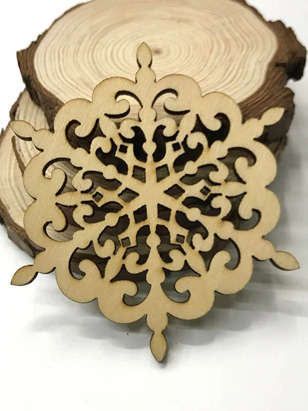 10Pcs Wooden Snowflake Christmas Accessories
