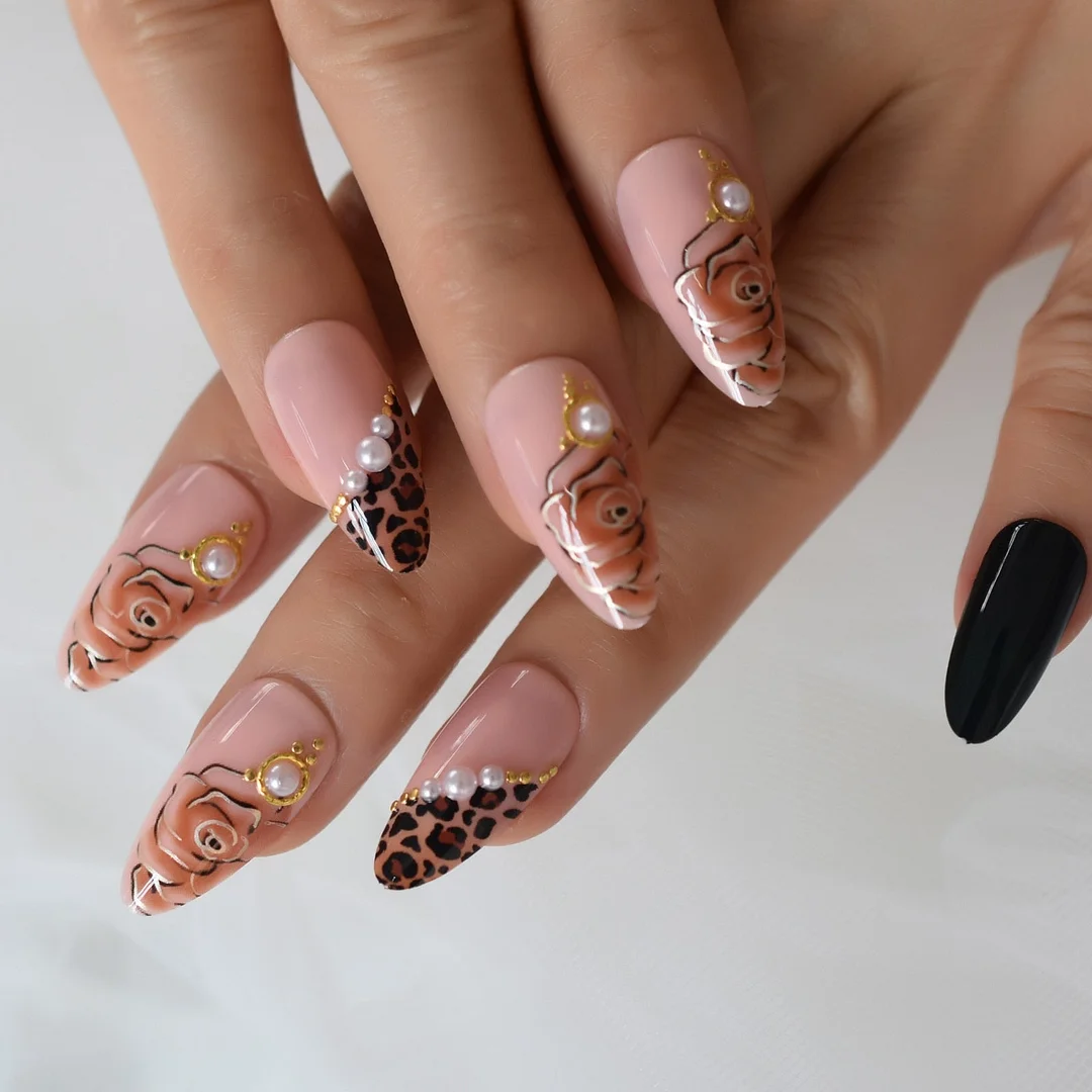 24pcs Fake Press On Nails Set Stiletto Medium Length Artificial Nails With Design Glitter Reusable Nail Tips Purple Queen-Nail Inspo