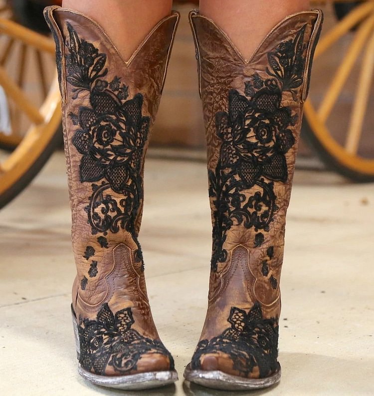 Pointed Toe Floral Slip-On Thread Western Boots
