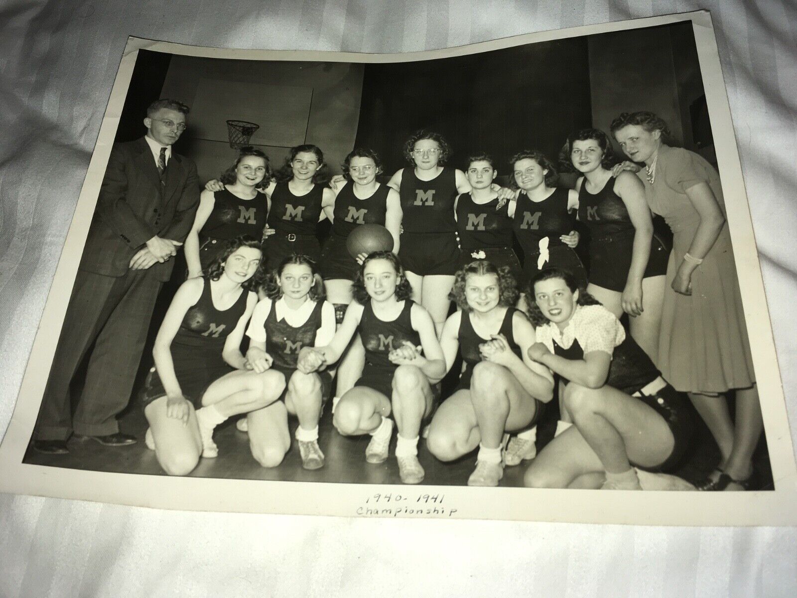 1940-41 Girls High School Basketball State Championship 8x10 Photo Poster painting