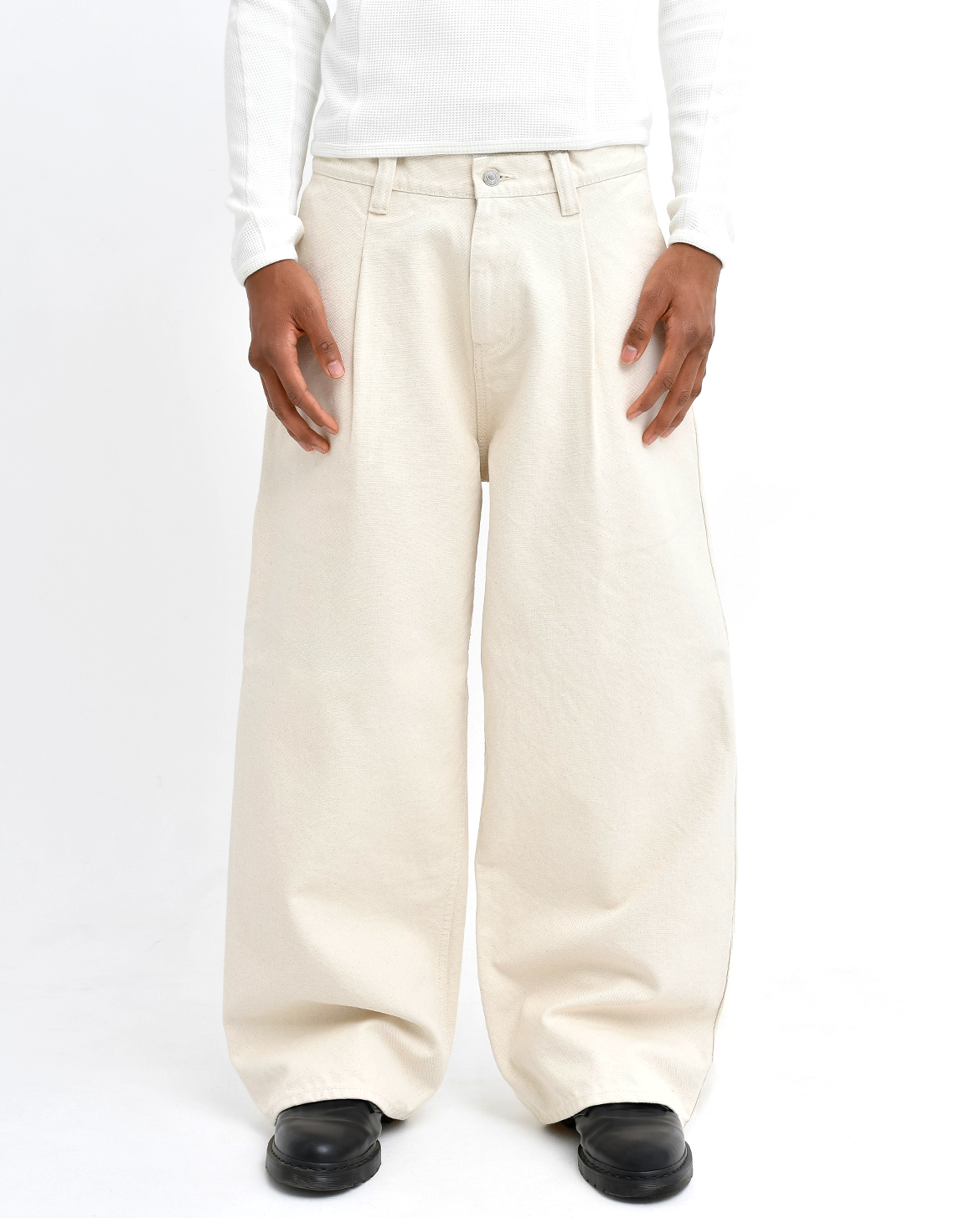 Okayama Pleated Wide-Leg Pants - Natural