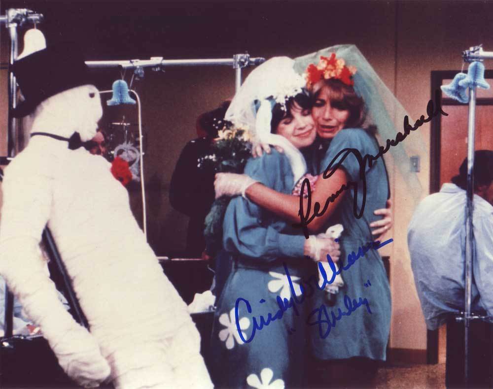 Laverne & Shirley AUTHENTIC Cast Autographed Photo Poster painting SHA #10792