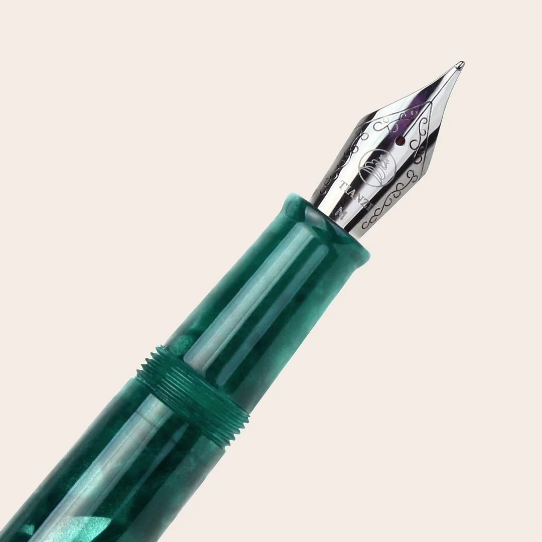 Darkgreen Tianzi Piston Fountain Pen M Nib