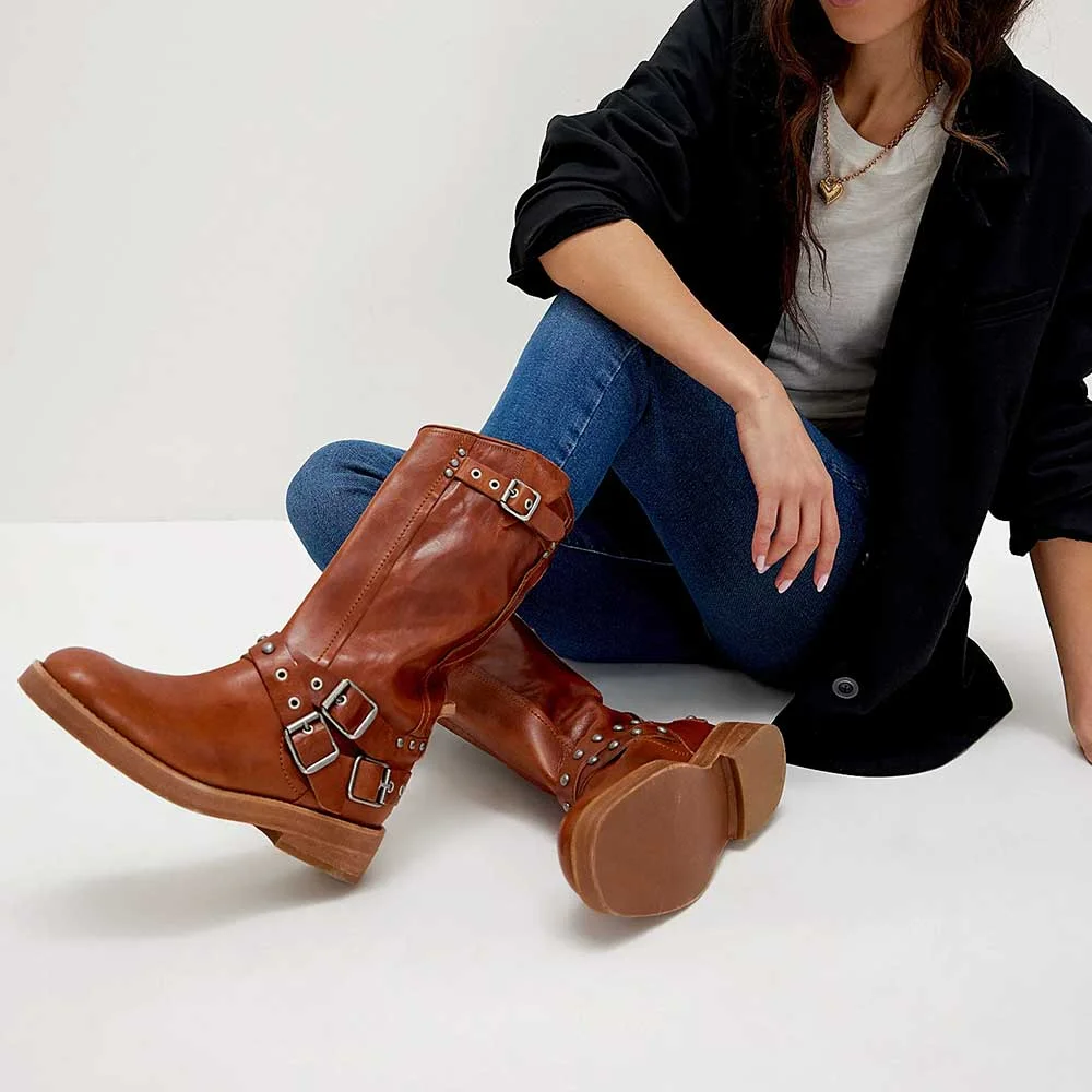 Chic Tan Round Toe Studded Buckle Motorcycle Boots with Grommet