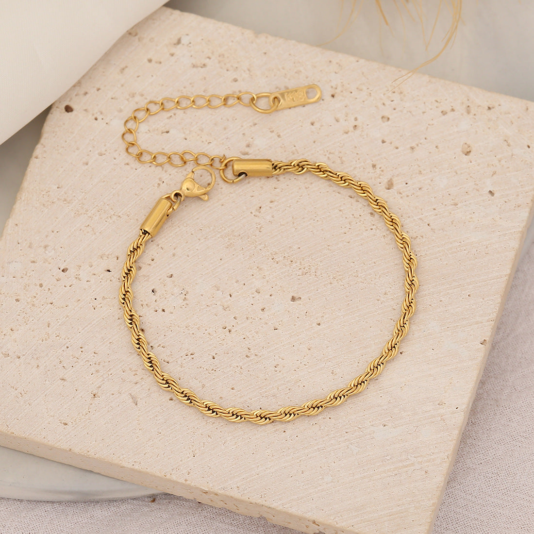 Women Expressive Heart Stainless Steel Electroplating Bracelets