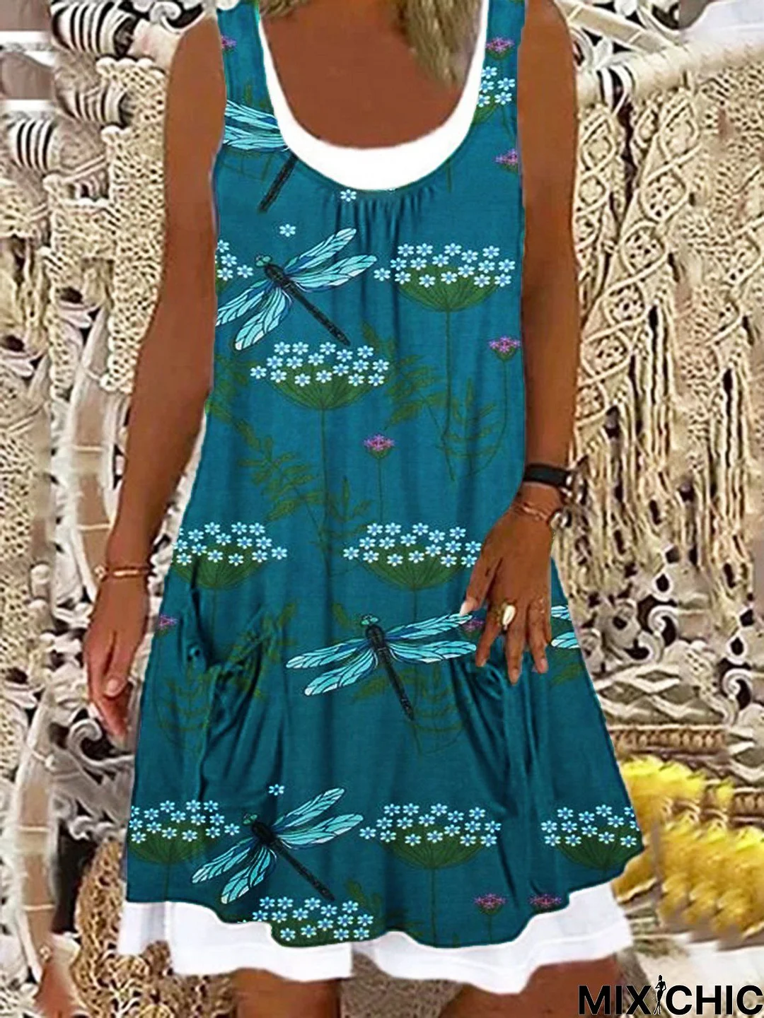 Green Printed Paneled Pockets U-Neck Sleeveless Shift Casual Knitting Dress