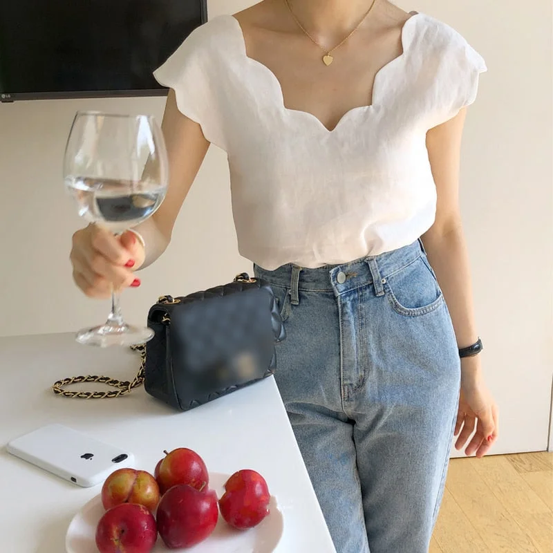 Korean Summer V-neck Women Top Fashion Casual Short Sleeve White Blouse Women New Chic Wave Design Loose Shirt Blusa Mujer 14335