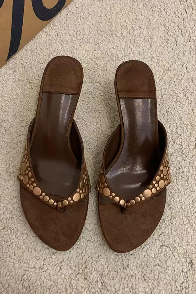 Retro Rivet Decor Flip Flops Slides Kitten Heels-Brown