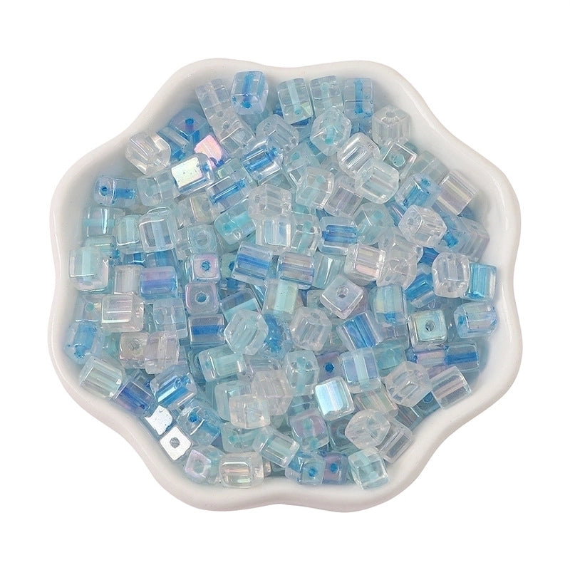 50 Pieces 5 * 5mm Hole 1~1.9mm Glass Square Beads