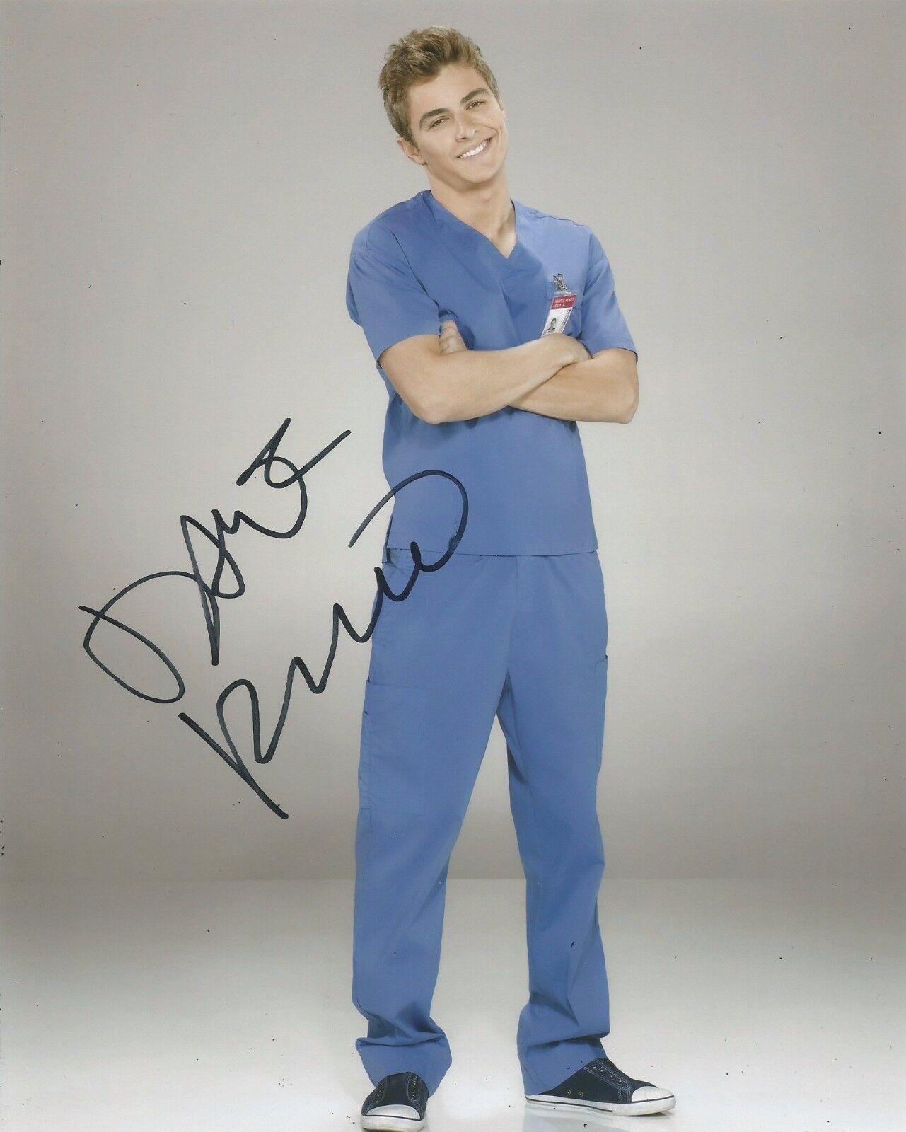 Dave Franco Signed Scrubs 10x8 Photo Poster painting AFTAL