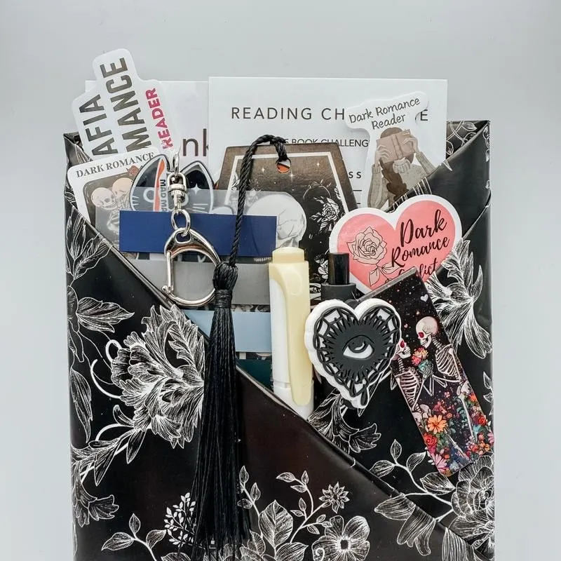 🔥LAST DAY 49% OFF🖤📚Gothic Blind Date with a Book🎁
