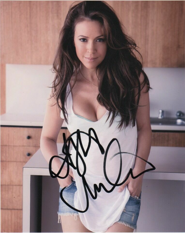 Alyssa Milano Autographed Signed 8x10 Photo Poster painting ( Charmed ) REPRINT