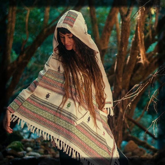 White Handmade Poncho with Hood Cashmere Wool, Earthy Tribal Pattern Festival Gypsy   Boho Bohemian Primitive Nomadic Mexican pockets
