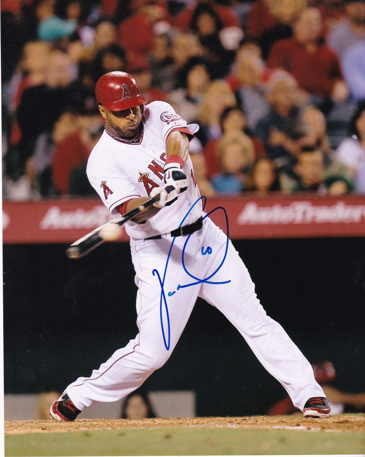 VERNON WELLS ANAHEIM ANGELS ACTION SIGNED 8x10