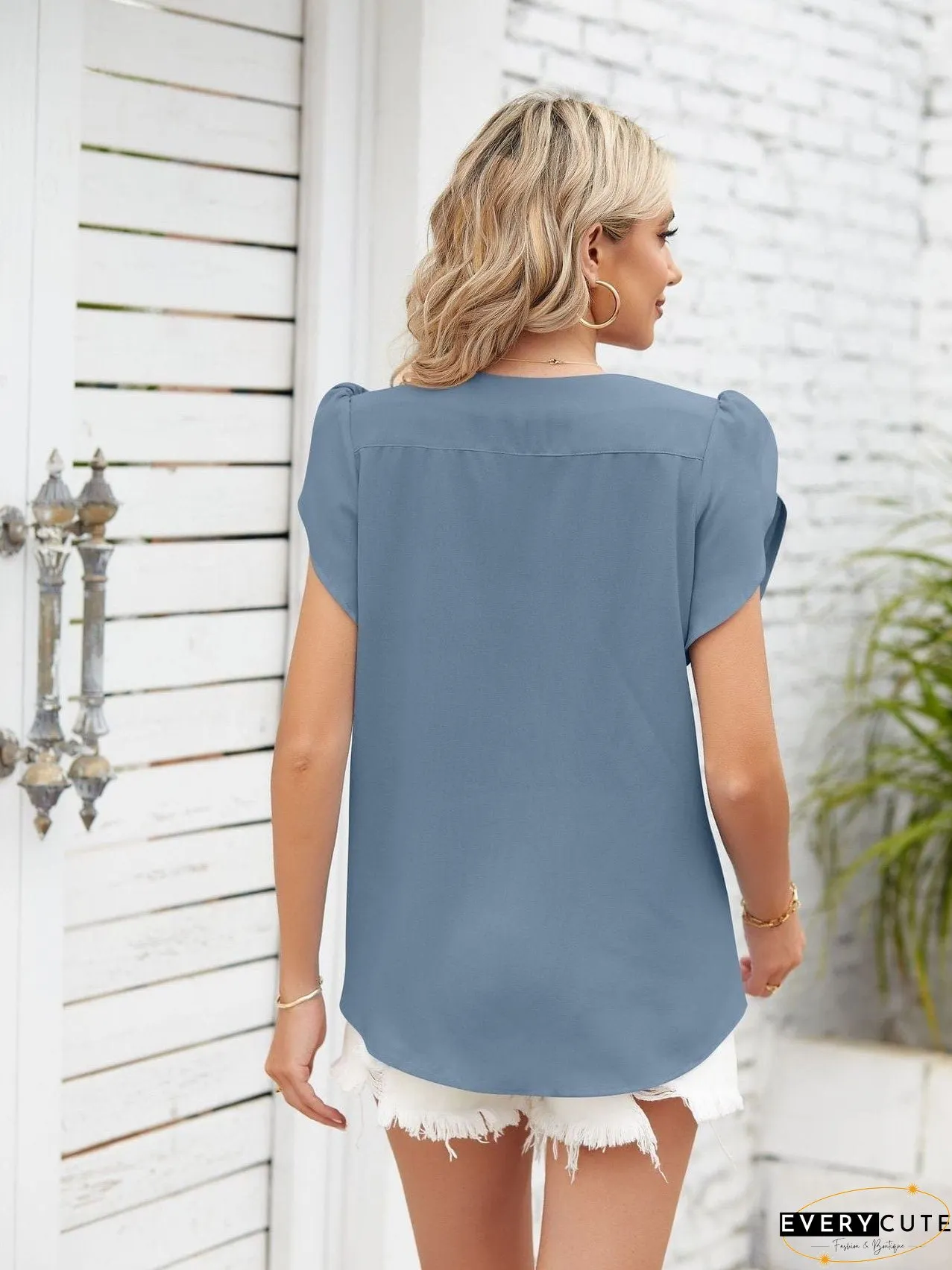 Loose-Fitting Short Sleeve Mock Neck Top
