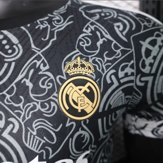 24/25 Real Madrid Special Edition Black Player Version Football T-Shirt Thai Quality