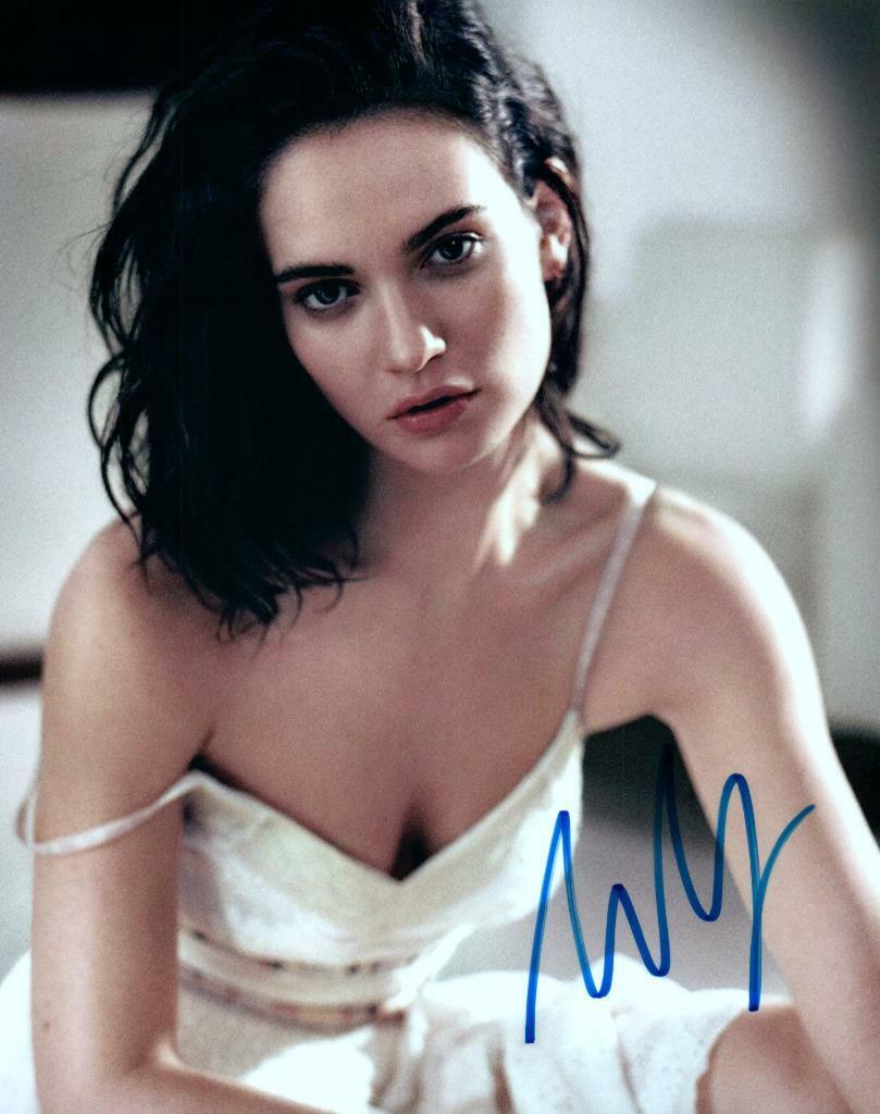 Lily James autographed 8x10 signed Photo Poster painting Picture Pic and COA