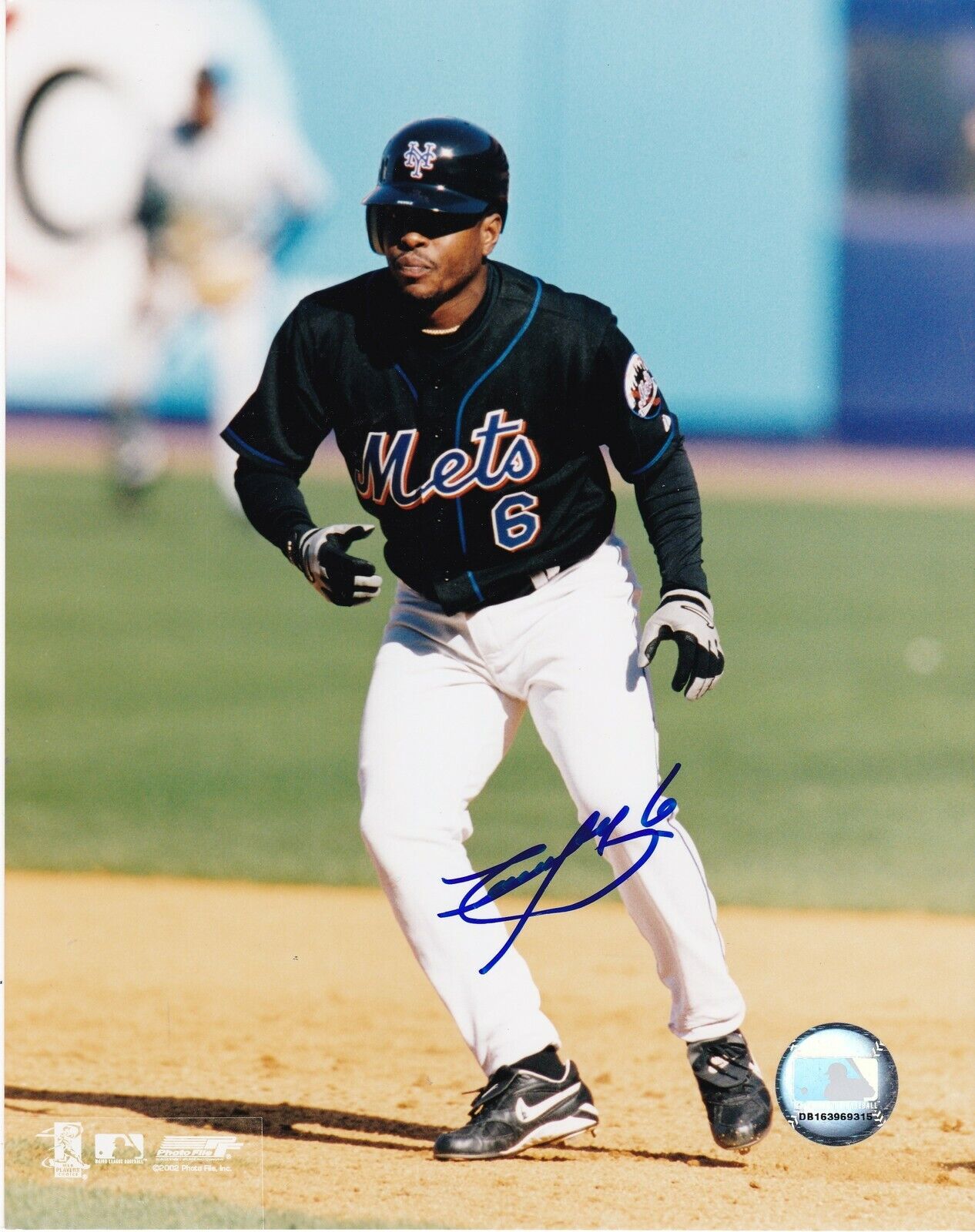 TIMO PEREZ NEW YORK METS ACTION SIGNED 8x10