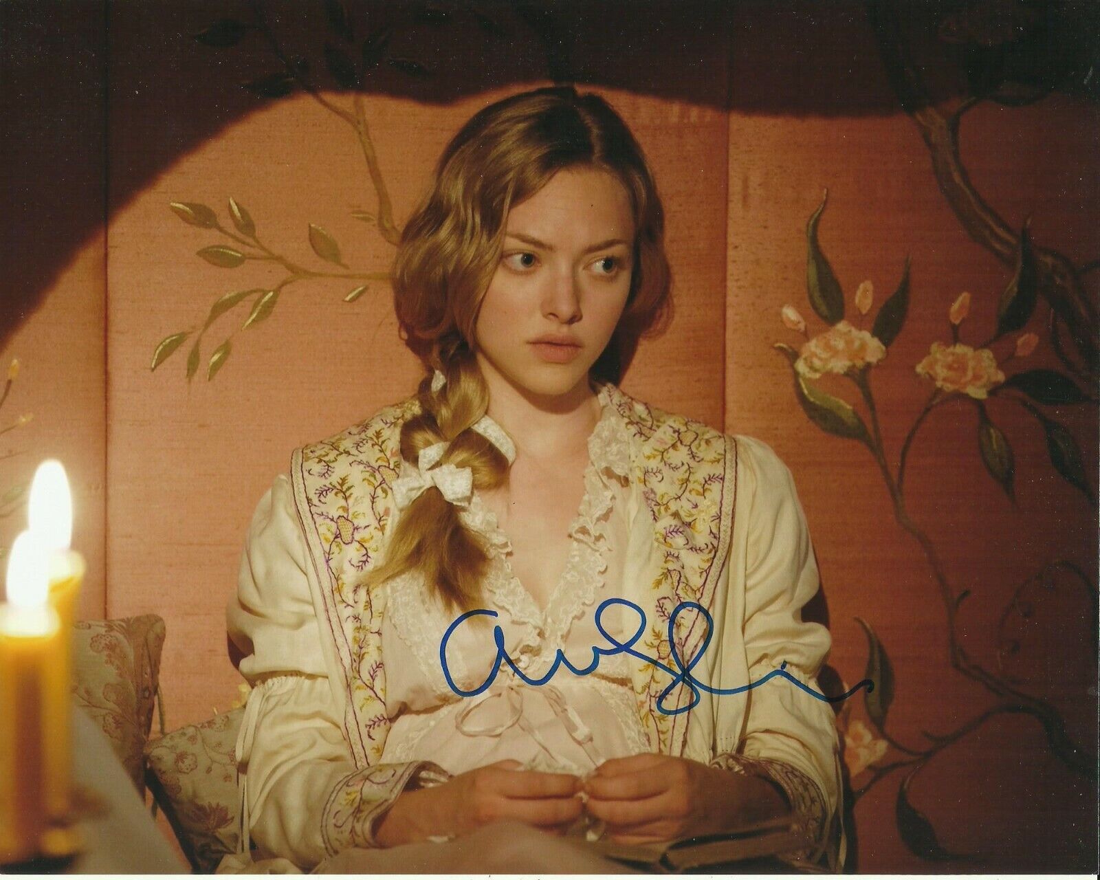 AMANDA SEYFRIED SIGNED SEXY Photo Poster painting UACC REG 242 FILM AUTOGRAPHS (3)