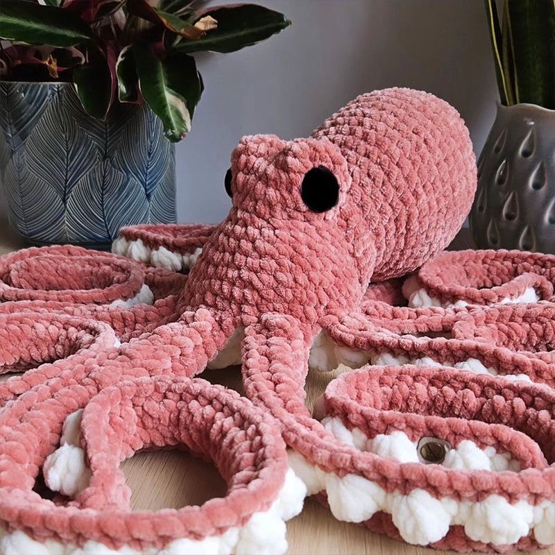 Handmade Oversized Octopus Pillow DIY Crochet