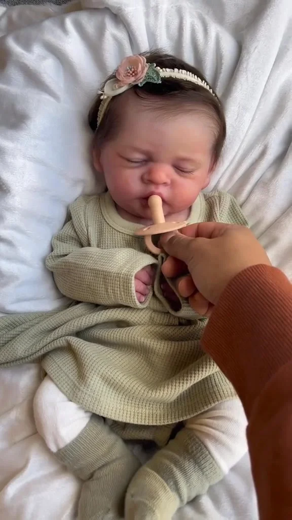 17'' Debby Realistic Cute Reborn Baby Dolls