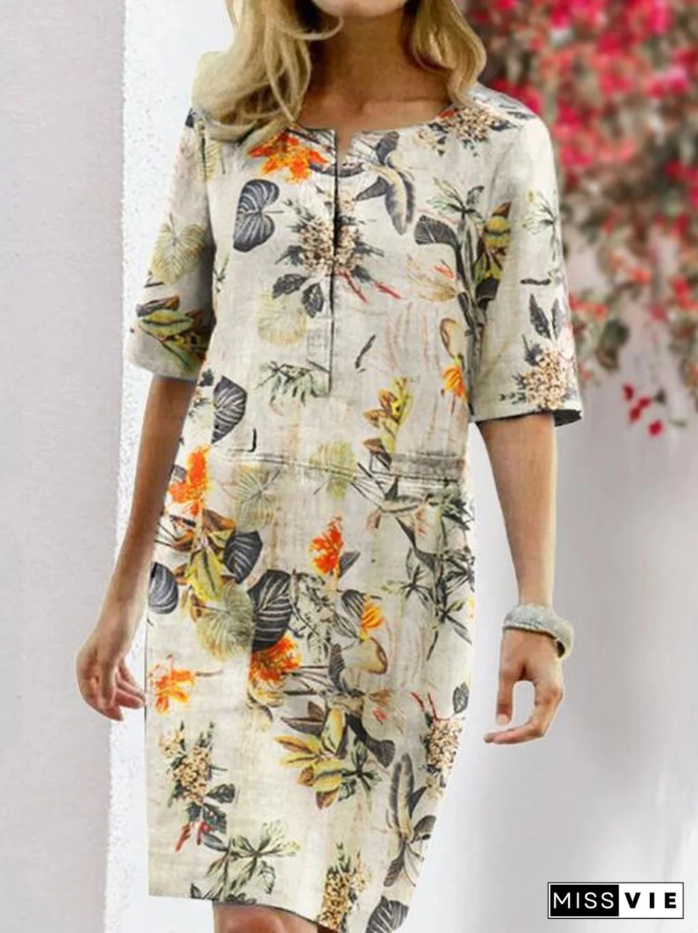 Printed Round Neck Half Sleeve Dress with Flowers