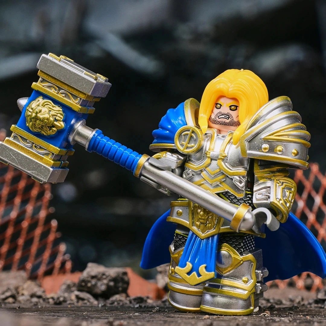 World of Warcraft Arthas Menethil Paladin Minifigure - Premium Collector's Edition